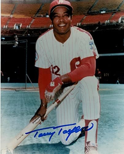 Tony Taylor Philadelphia Phillies İmzalı 8x10 Fotoğraf İmzalı-İmzalı MLB Fotoğrafları